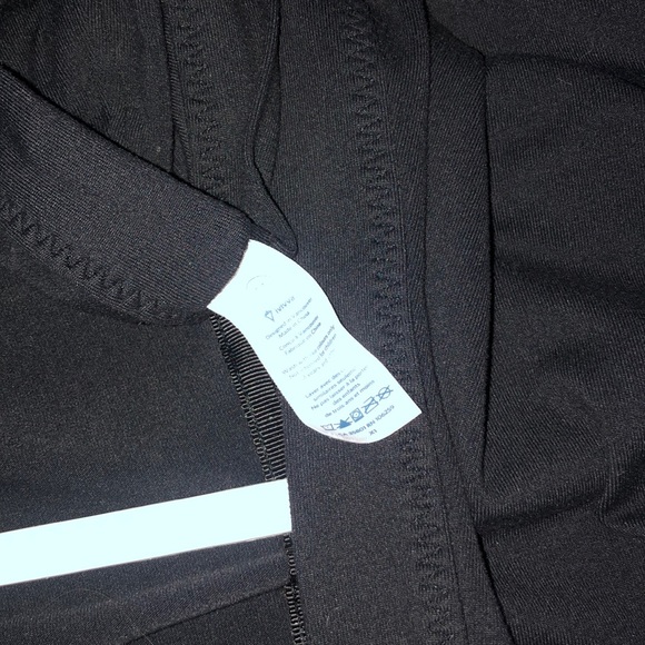 Iviva /Lululemon wrap- EUC - Picture 4 of 7